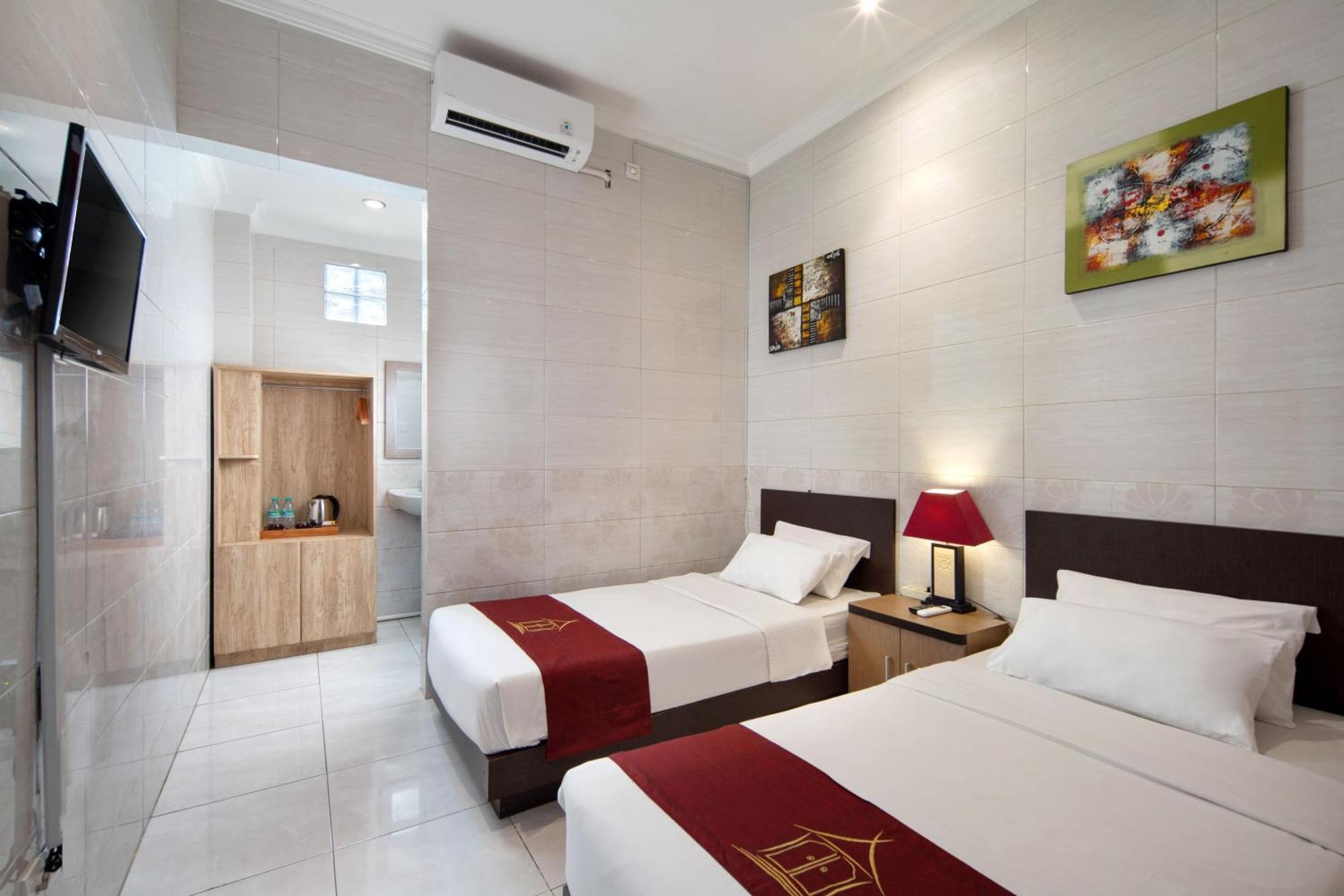 Angkul Angkul Beach Inn Kuta By Kamara Экстерьер фото